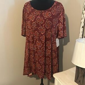 NWT Lularoe Perfect T, XL